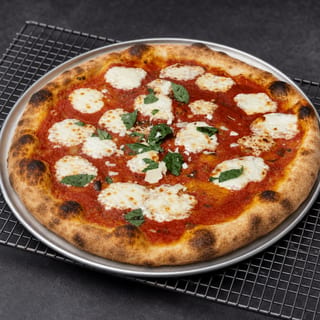 The Margherita Pizza (BEST Seller)