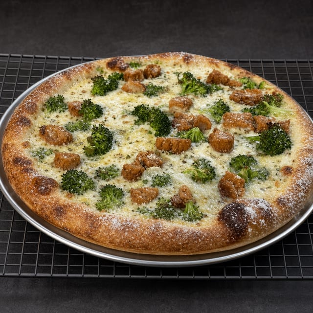 Chicken Broccoli (WHITE PIZZA).